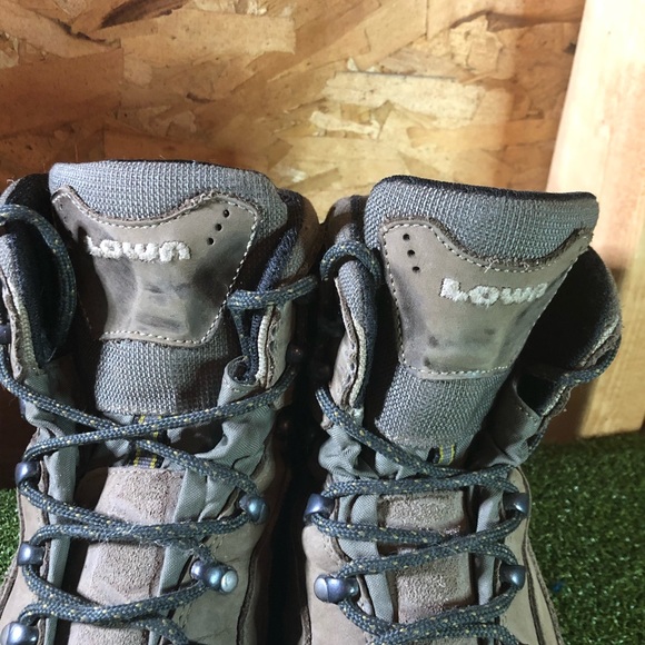 Lowa Renegade GTX Mid Gore-Tex Vibram Hiking Boots Women’s 9 - Picture 5 of 10